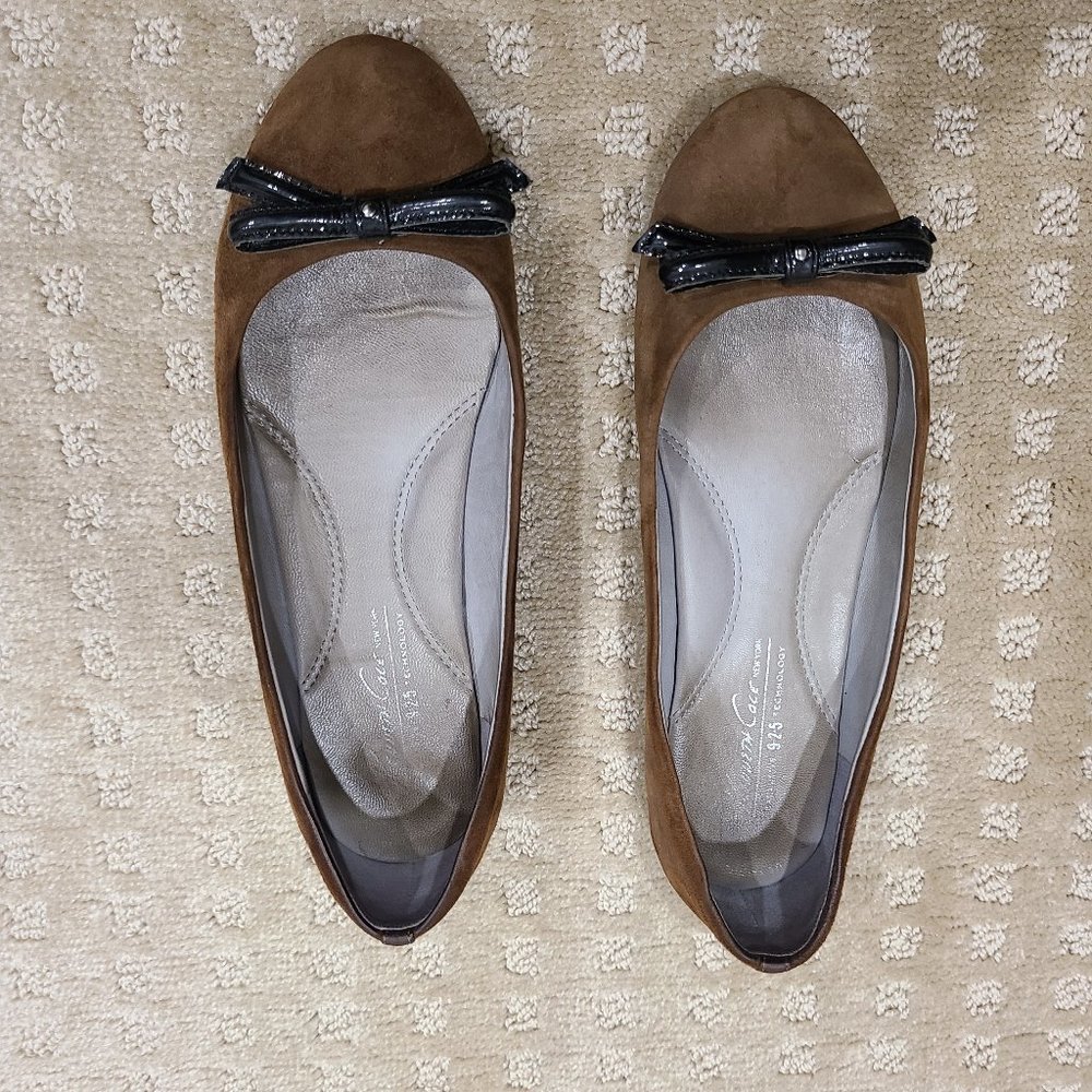Kenneth Cole dark almond suede flat shoes